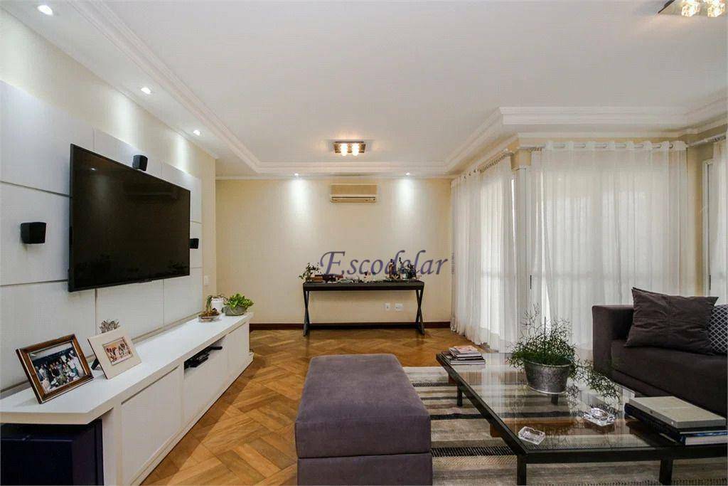 Apartamento à venda com 4 quartos, 195m² - Foto 9