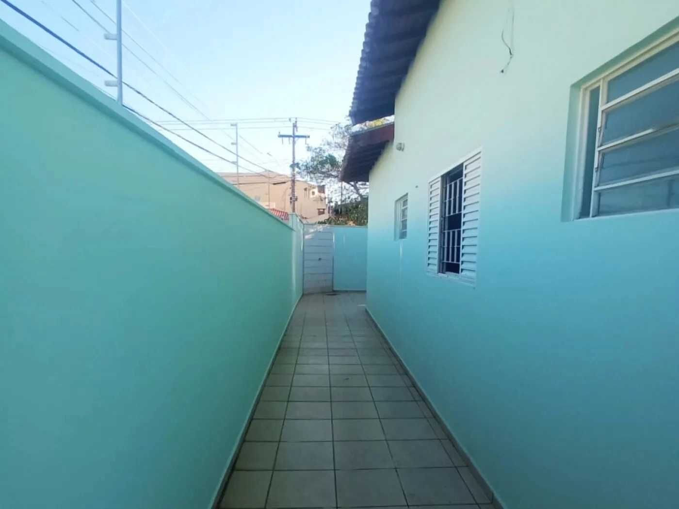 Casa à venda com 2 quartos, 188m² - Foto 3