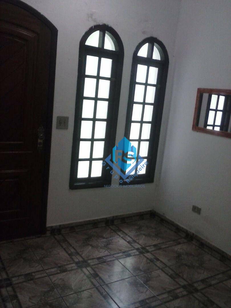 Sobrado à venda com 2 quartos, 156m² - Foto 8