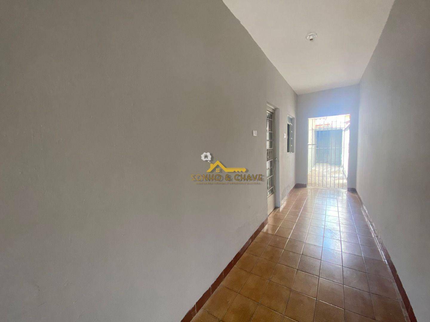 Casa à venda com 2 quartos, 88m² - Foto 19