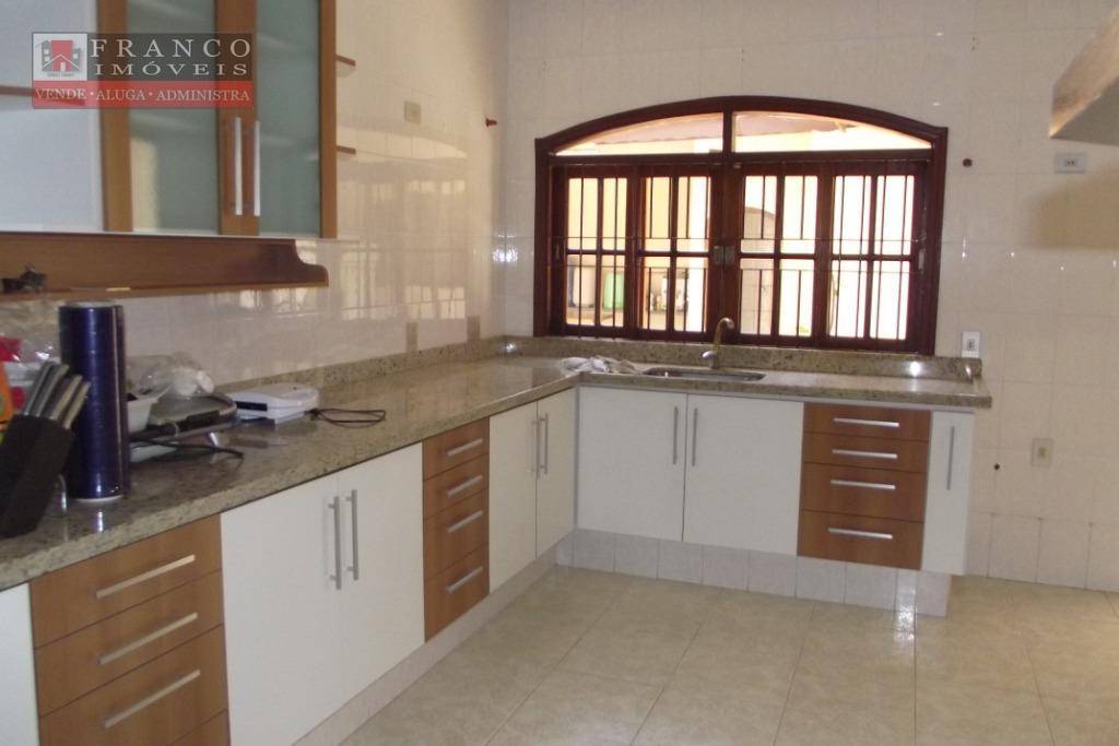 Casa à venda com 4 quartos, 367m² - Foto 13