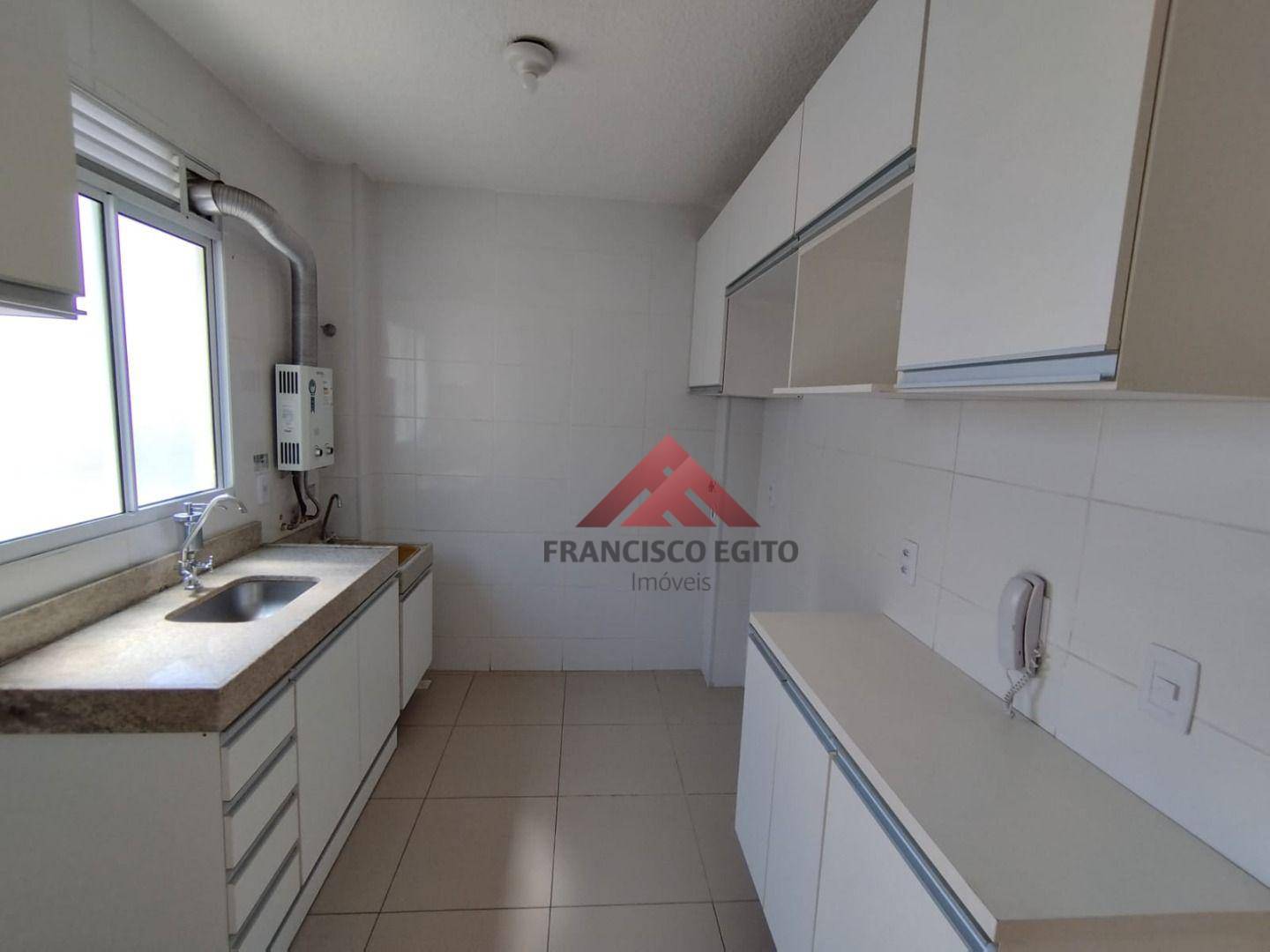 Apartamento à venda com 2 quartos, 42m² - Foto 4