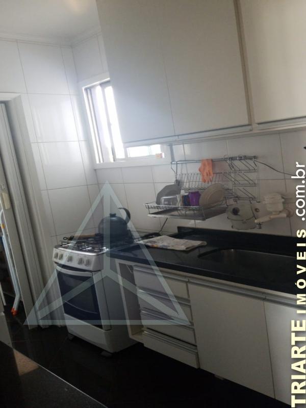 Apartamento à venda com 3 quartos, 75m² - Foto 6