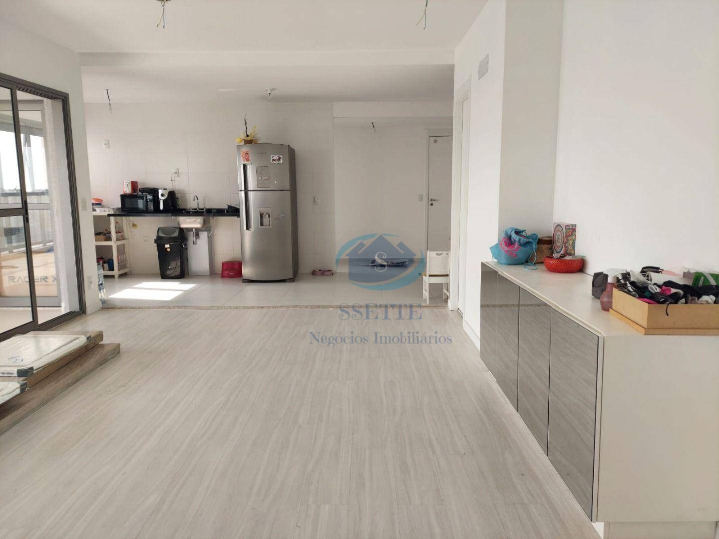 Apartamento à venda com 3 quartos, 160m² - Foto 3