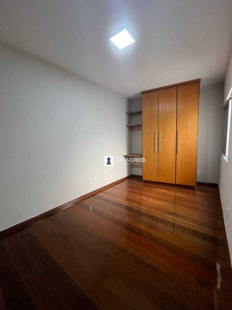 Casa à venda com 3 quartos, 235m² - Foto 24