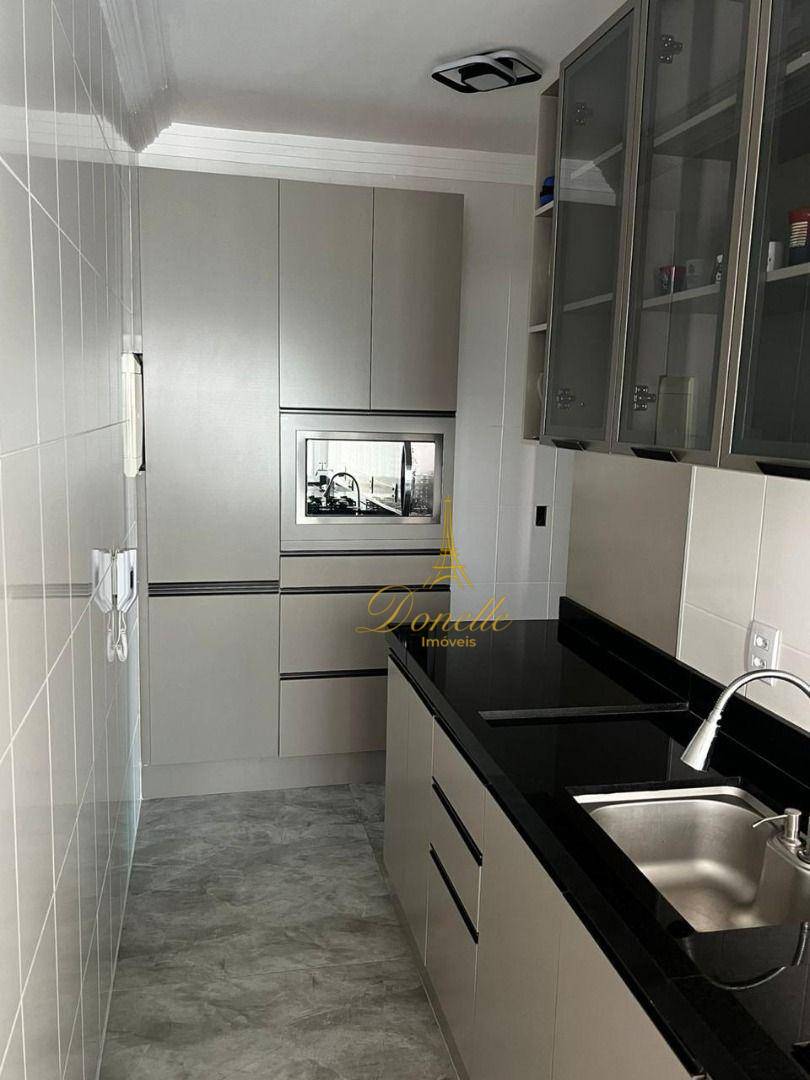 Apartamento à venda com 3 quartos, 74m² - Foto 4