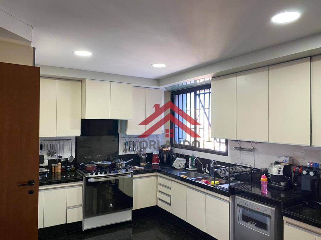 Apartamento à venda com 4 quartos, 270m² - Foto 4