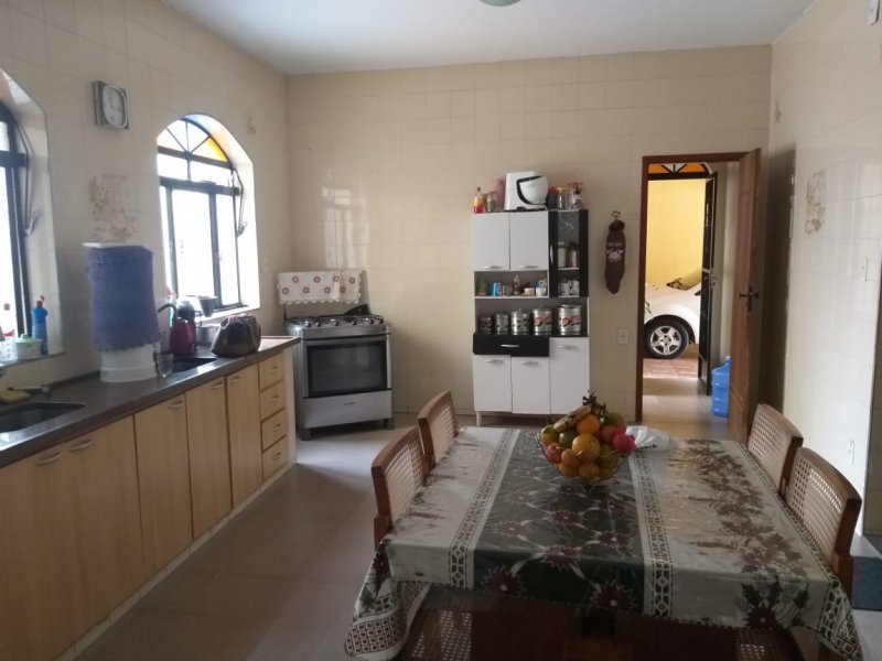 Sobrado à venda com 5 quartos, 250m² - Foto 23