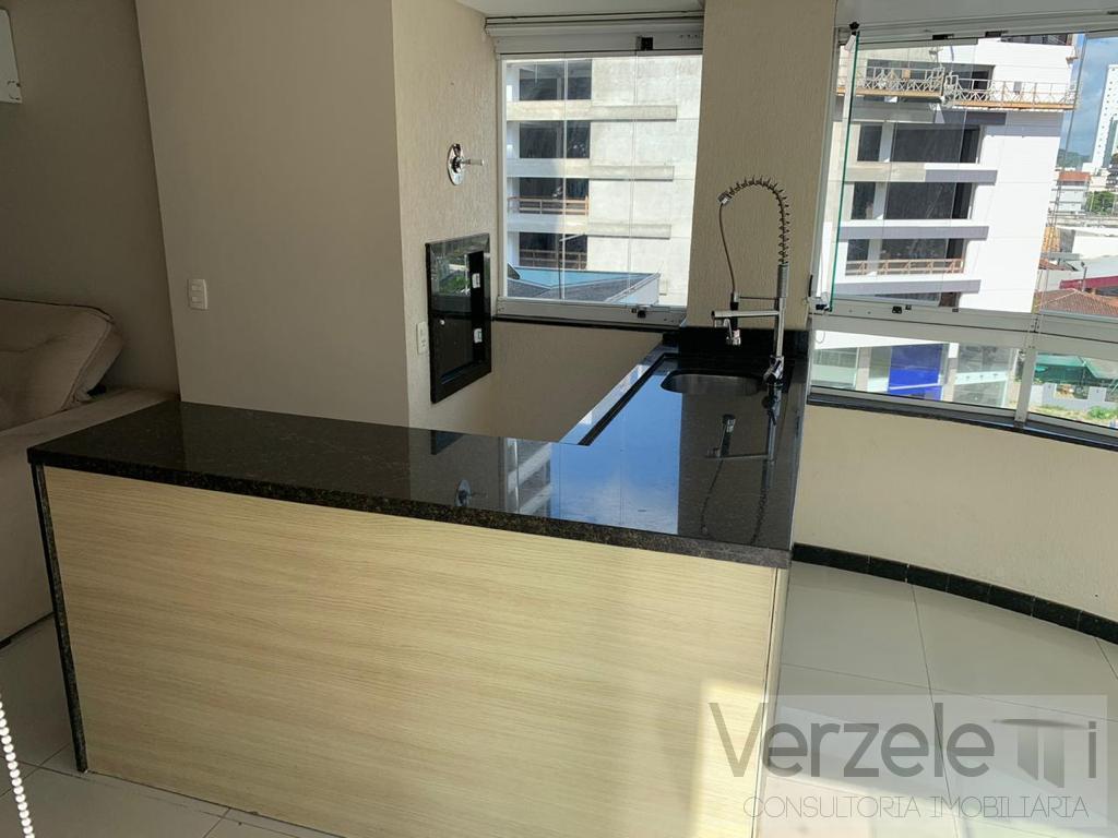 Apartamento para alugar com 3 quartos, 170m² - Foto 3