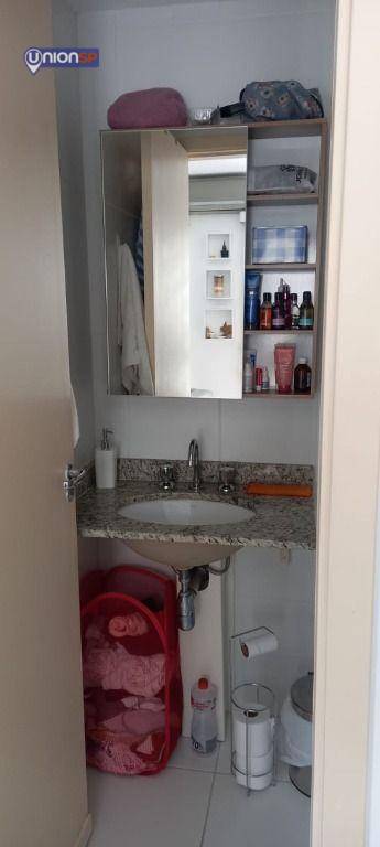 Apartamento à venda com 1 quarto, 28m² - Foto 8