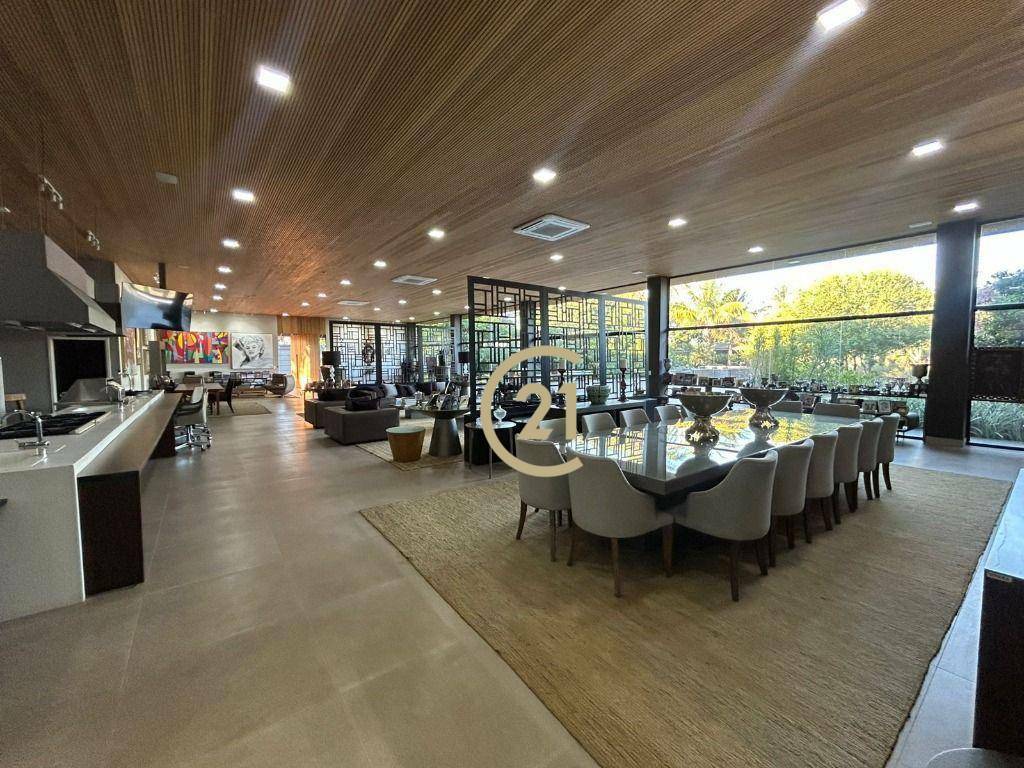 Chácara à venda com 7 quartos, 1500m² - Foto 4