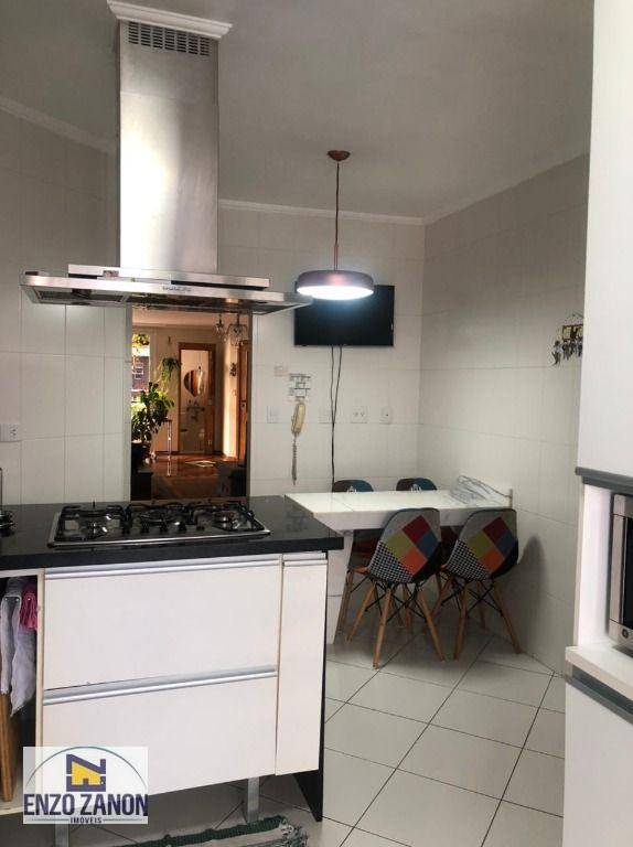 Apartamento à venda com 3 quartos, 133m² - Foto 6