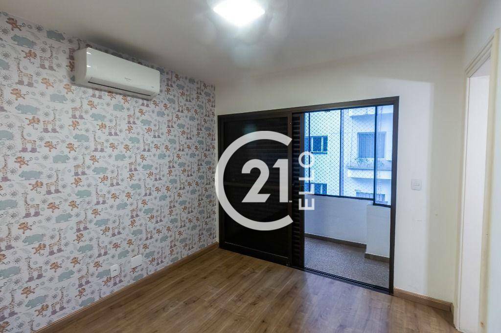 Apartamento para alugar com 3 quartos, 184m² - Foto 11