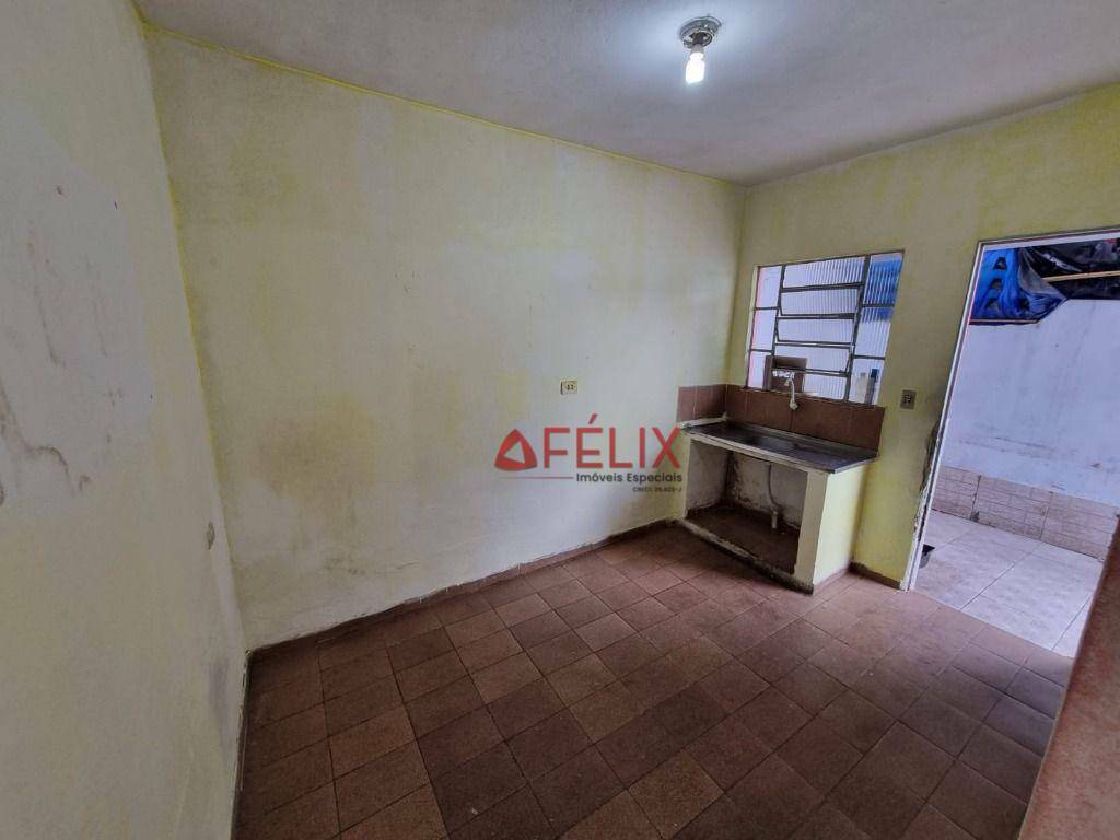 Casa à venda com 4 quartos, 190m² - Foto 23