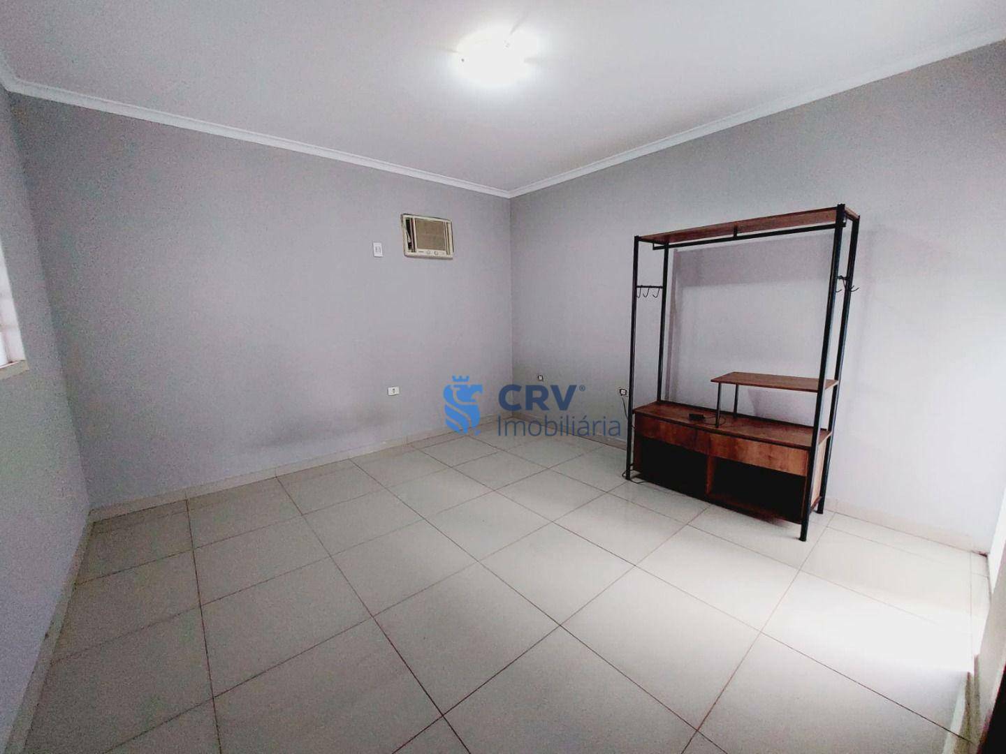 Casa à venda com 3 quartos, 274m² - Foto 10