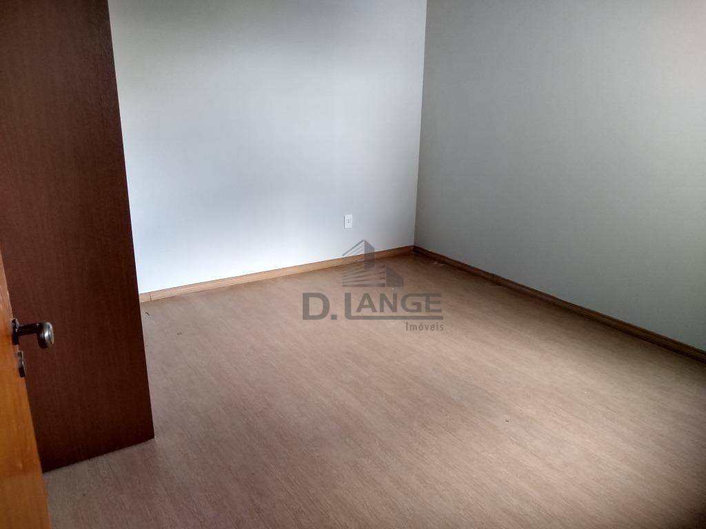 Casa para alugar com 3 quartos, 120m² - Foto 35