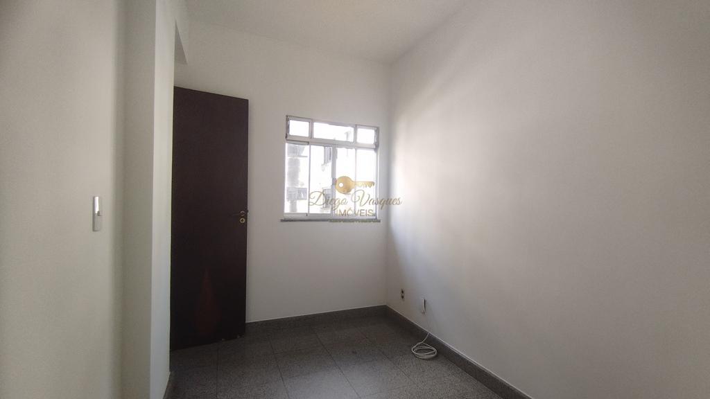 Apartamento à venda com 3 quartos, 131m² - Foto 13