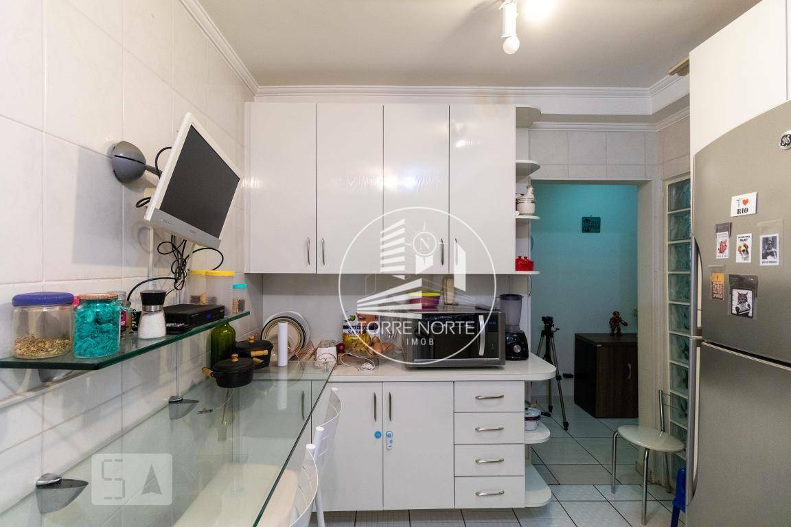 Apartamento à venda com 2 quartos, 98m² - Foto 7