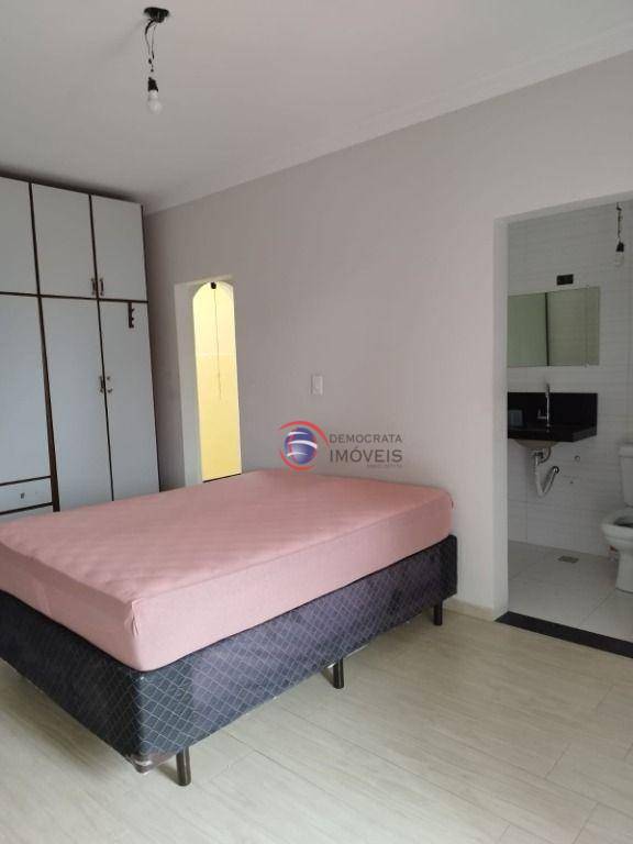 Sobrado à venda com 3 quartos, 268m² - Foto 11