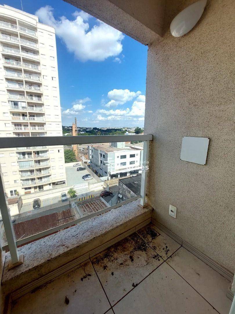 Apartamento para alugar com 3 quartos, 80m² - Foto 9