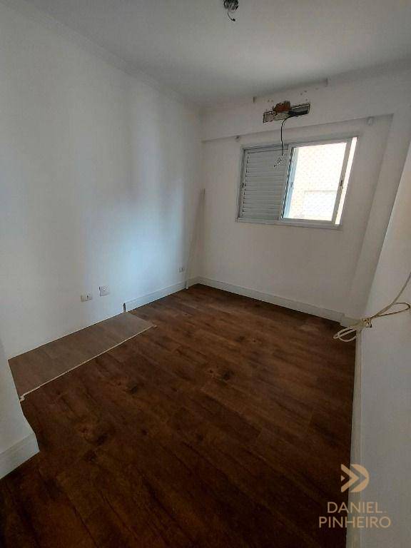 Apartamento à venda com 3 quartos, 101m² - Foto 21