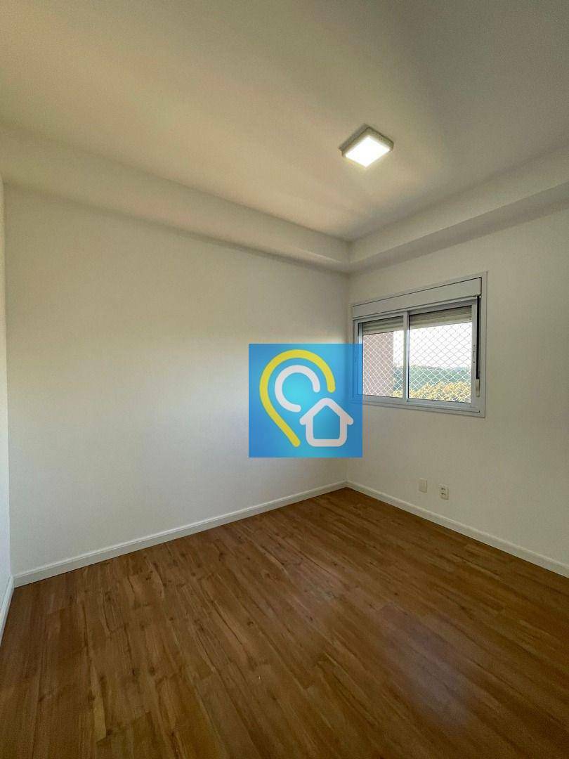 Apartamento para alugar com 3 quartos, 140m² - Foto 19