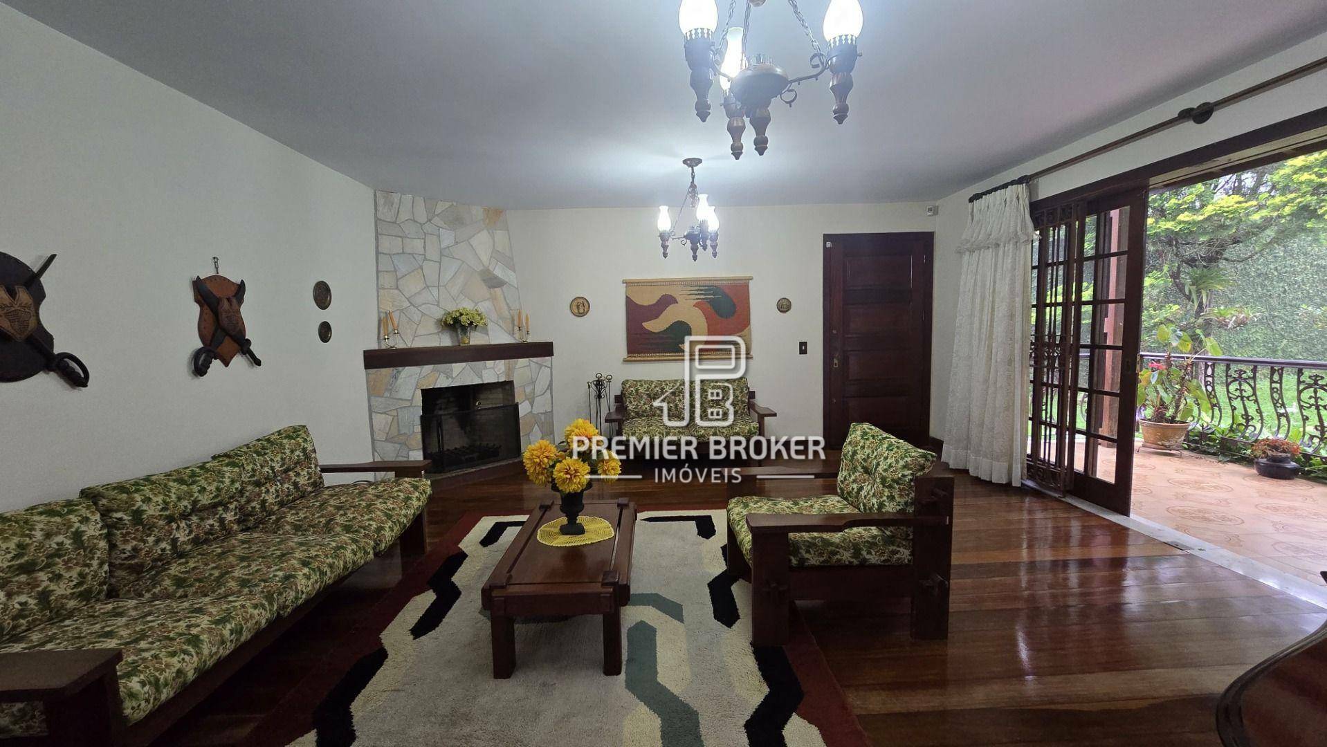 Casa à venda com 3 quartos, 230m² - Foto 25