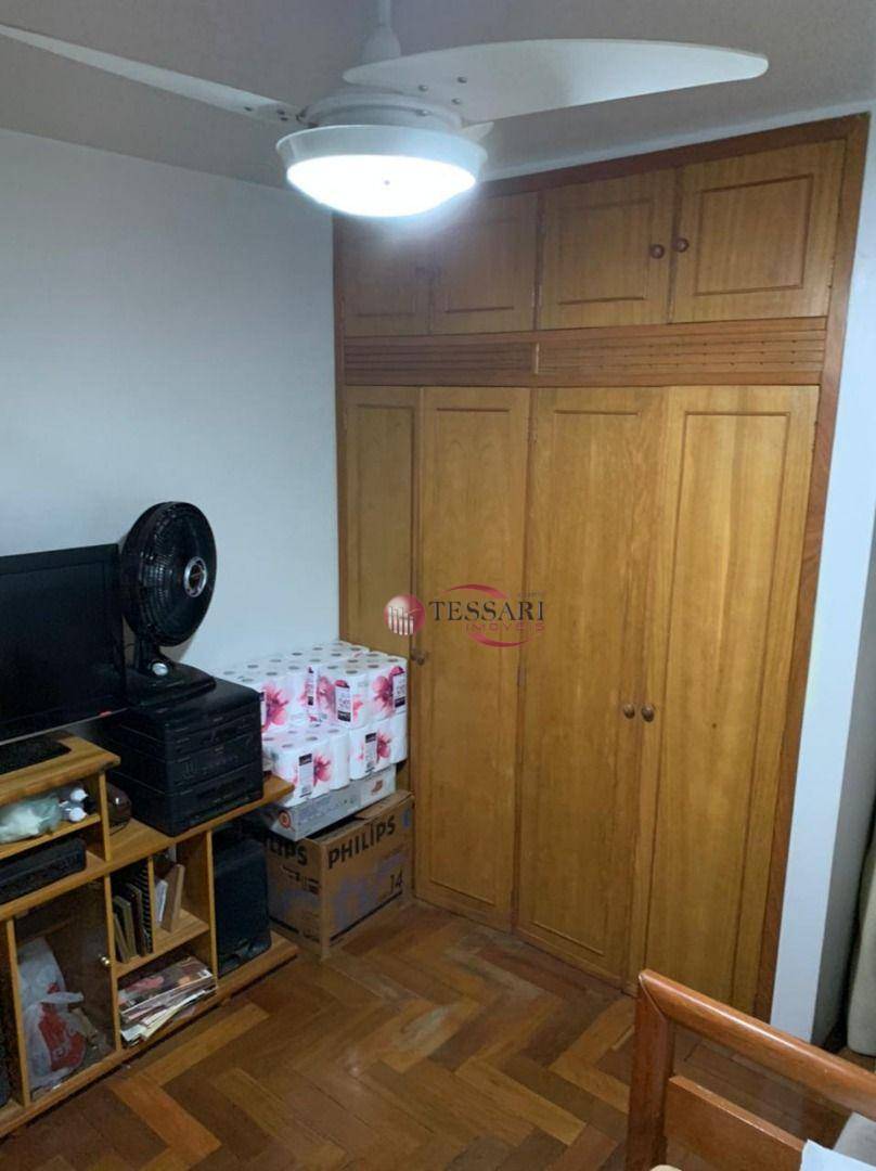 Apartamento à venda com 3 quartos, 140m² - Foto 13