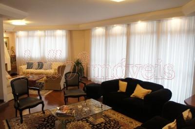 Apartamento à venda com 3 quartos, 298m² - Foto 2