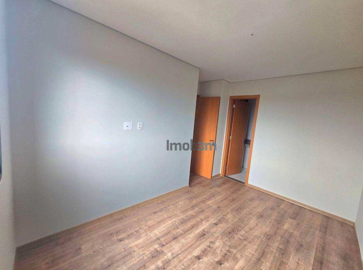 Apartamento para alugar com 2 quartos, 57m² - Foto 9