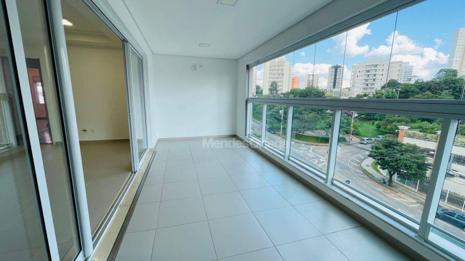 Apartamento à venda com 3 quartos, 151m² - Foto 8