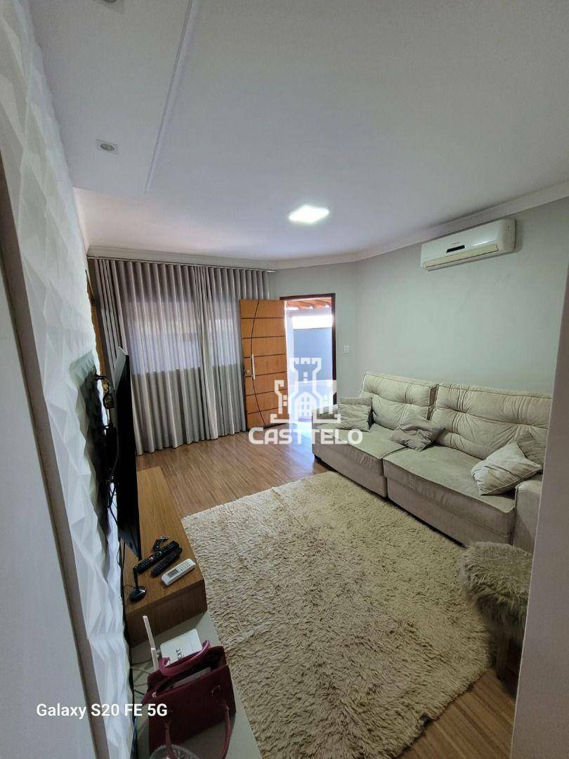 Casa à venda com 3 quartos, 62m² - Foto 9