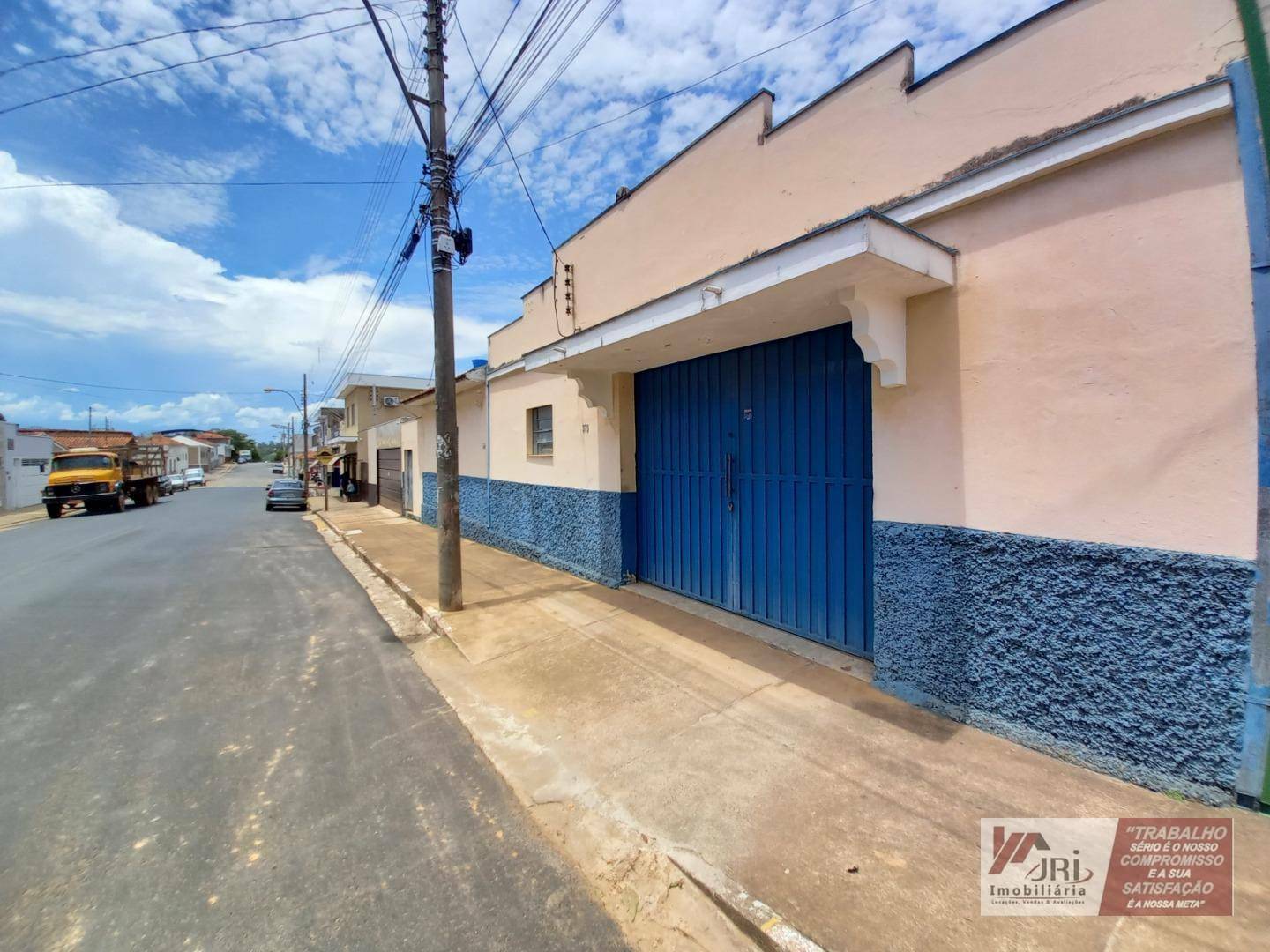 Depósito-Galpão-Armazém para alugar, 190m² - Foto 2