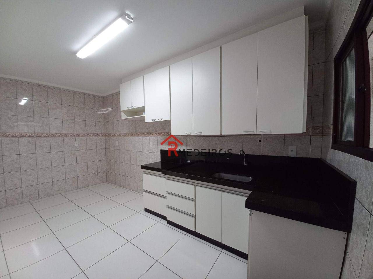 Apartamento à venda com 3 quartos, 113m² - Foto 9