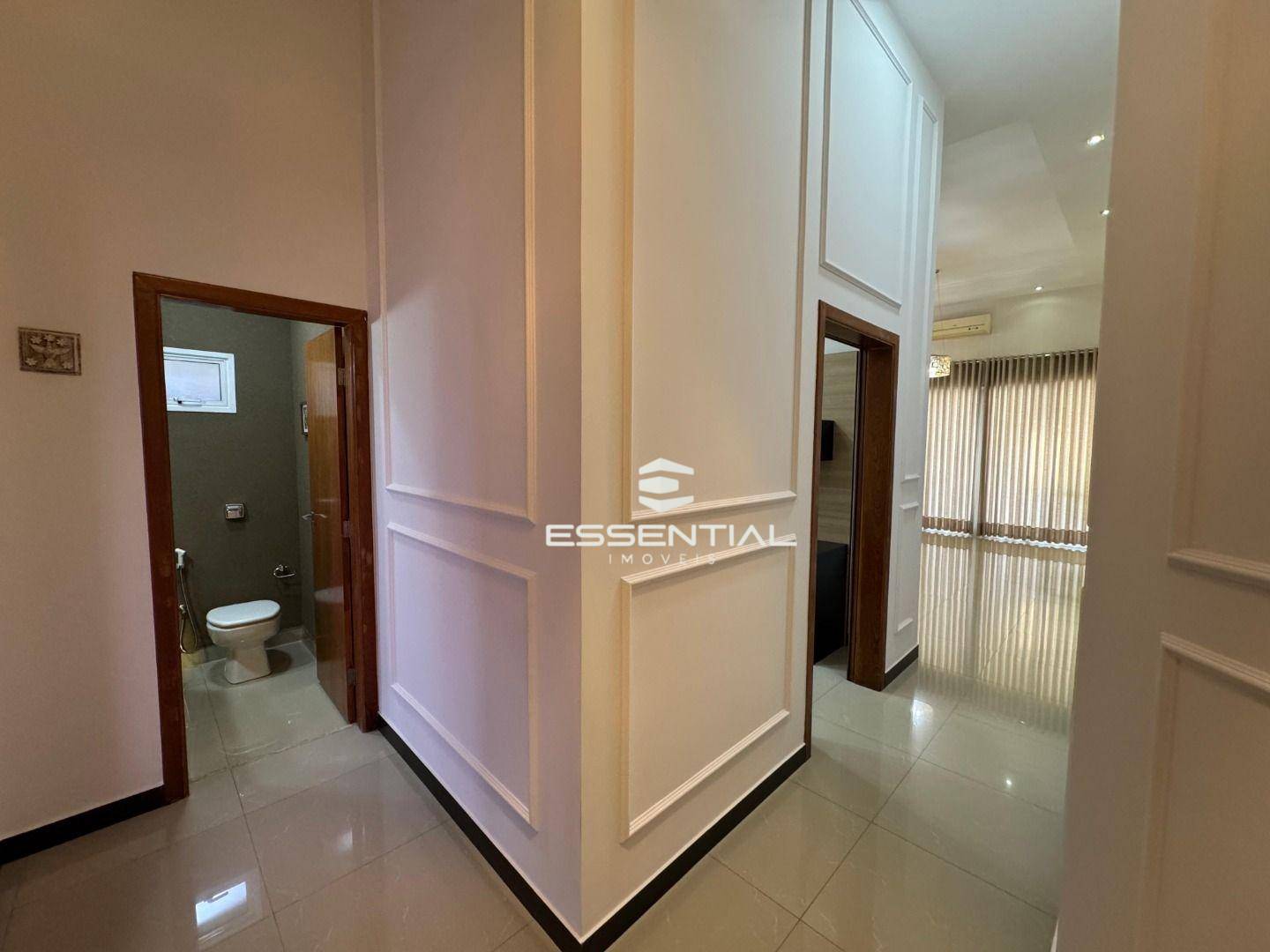 Casa de Condomínio à venda com 3 quartos, 216m² - Foto 1