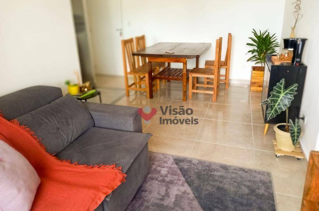 Apartamento à venda com 2 quartos, 55m² - Foto 3