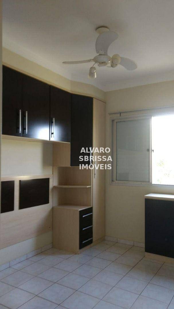 Apartamento à venda com 3 quartos, 75m² - Foto 15