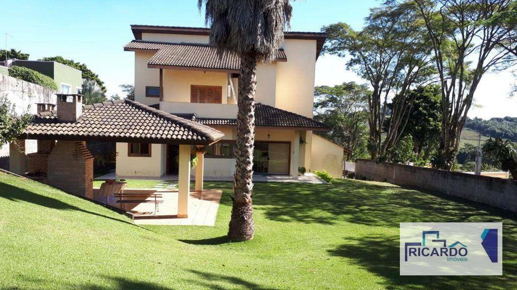 Sobrado à venda com 3 quartos, 350m² - Foto 1