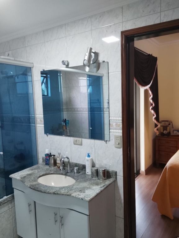 Apartamento à venda com 3 quartos, 135m² - Foto 23