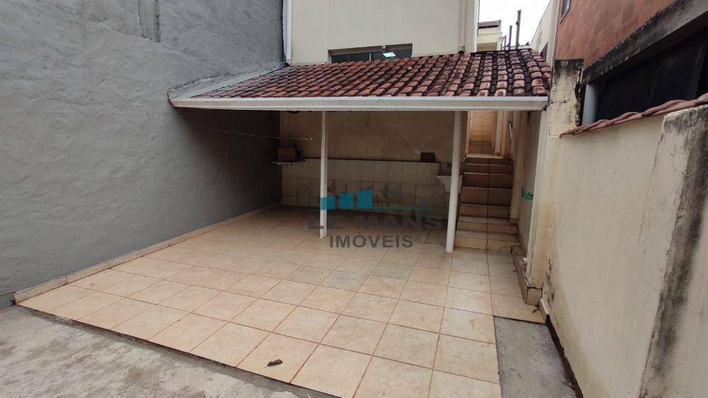 Casa à venda com 2 quartos, 115m² - Foto 26