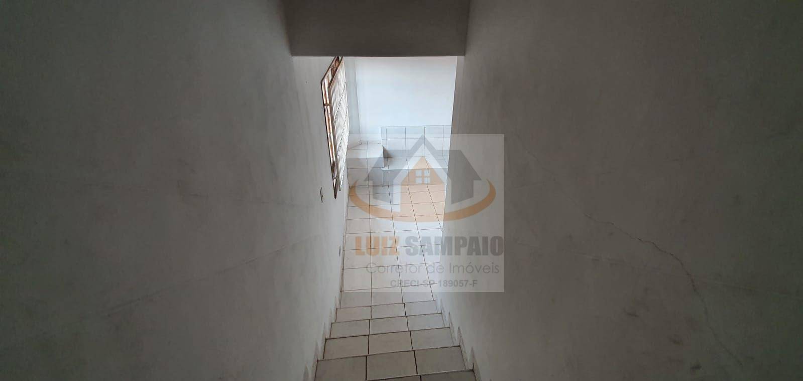 Casa à venda com 4 quartos, 180m² - Foto 32