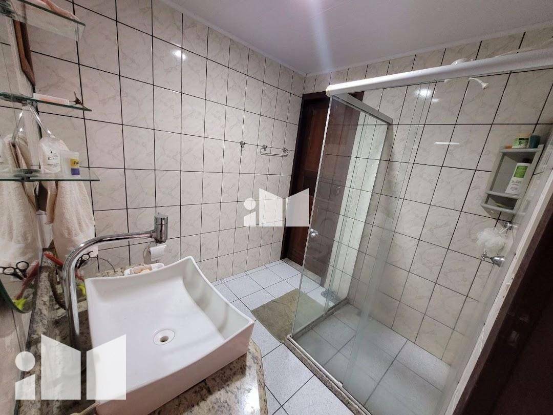 Casa de Condomínio à venda com 8 quartos, 356M2 - Foto 7