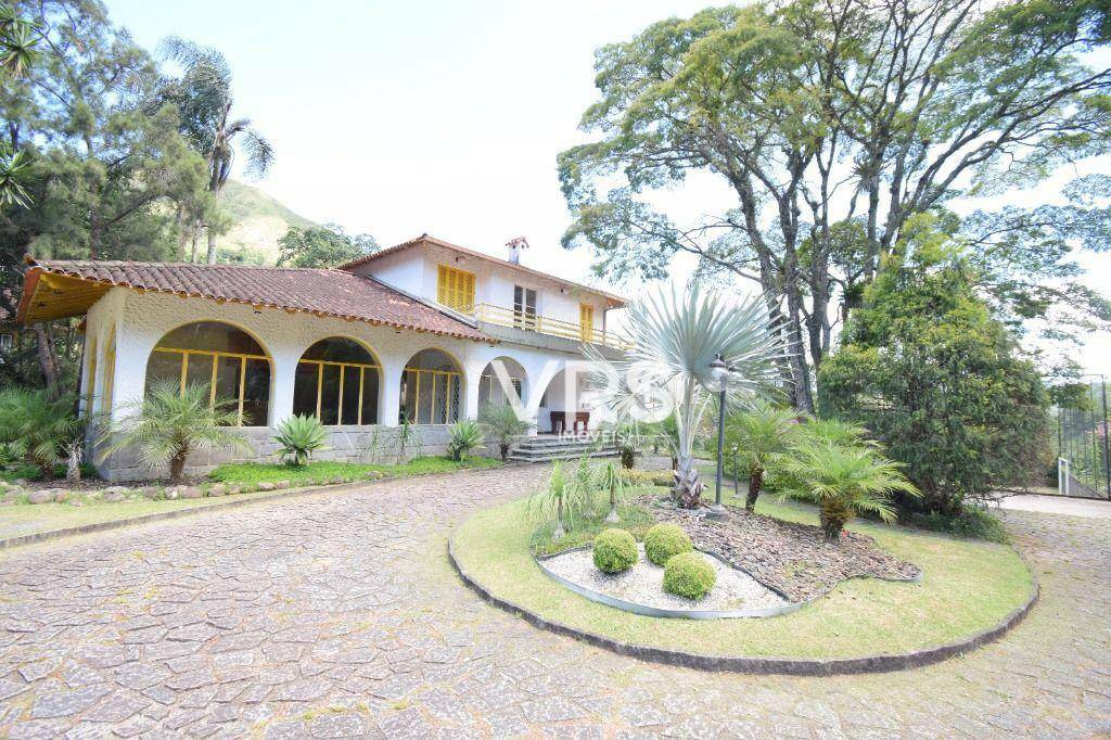 Casa de Condomínio à venda com 4 quartos, 240m² - Foto 45