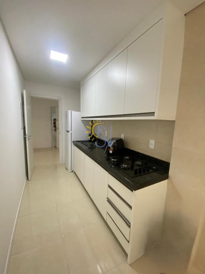 Apartamento para alugar com 2 quartos, 80m² - Foto 2