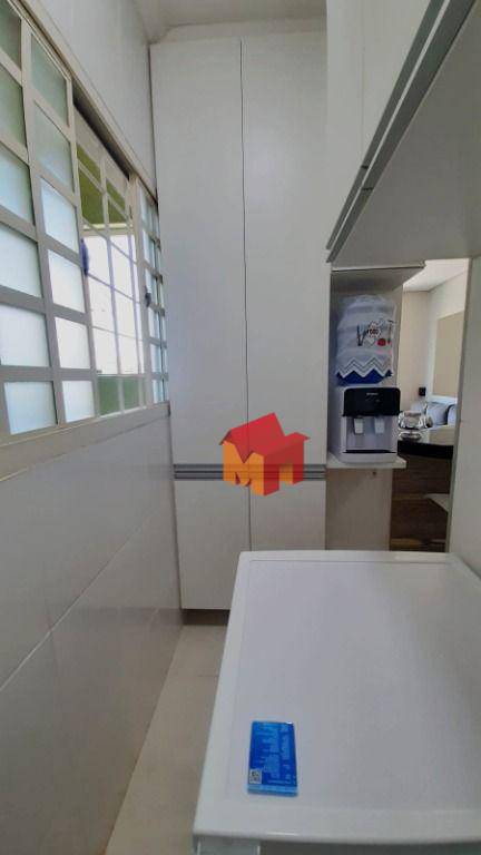 Apartamento à venda com 2 quartos, 54m² - Foto 13