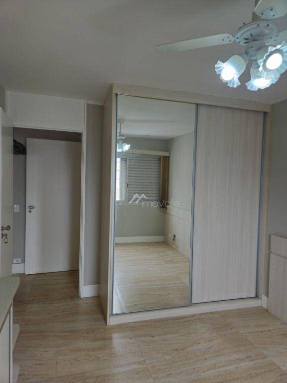 Apartamento à venda com 3 quartos, 118m² - Foto 13