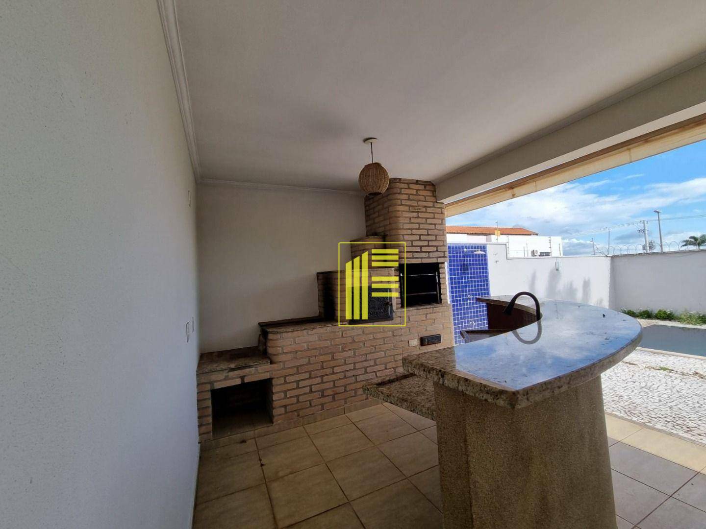 Casa de Condomínio para alugar com 3 quartos, 234m² - Foto 9