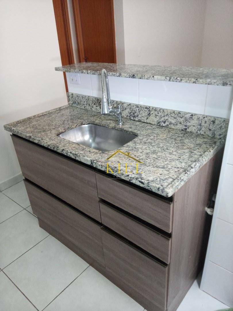 Apartamento à venda com 2 quartos, 41m² - Foto 9