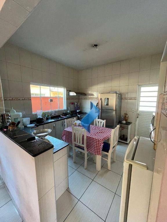 Casa, 2 quartos, 167 m² - Foto 3