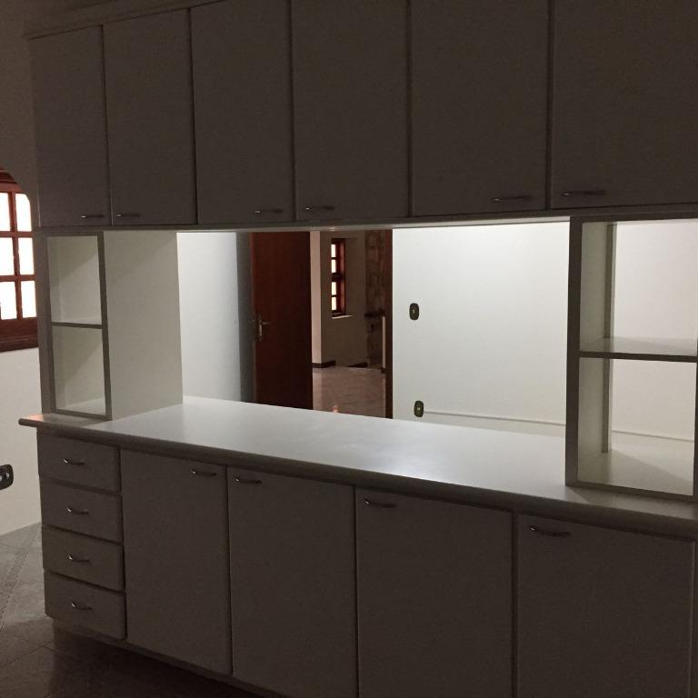 Casa de Condomínio para alugar com 3 quartos, 420m² - Foto 9